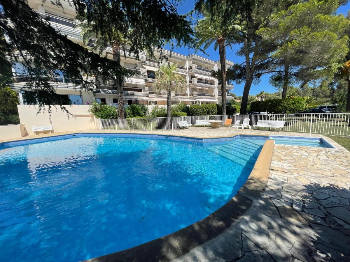 Apartament La Paisible Saint-Raphaël Zewnętrze zdjęcie