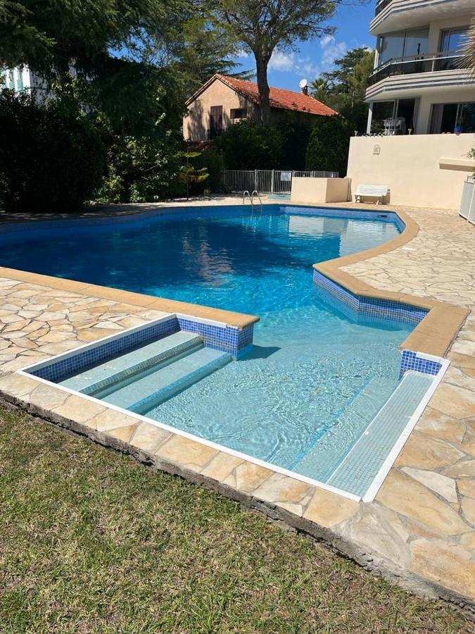 Apartament La Paisible Saint-Raphaël Zewnętrze zdjęcie